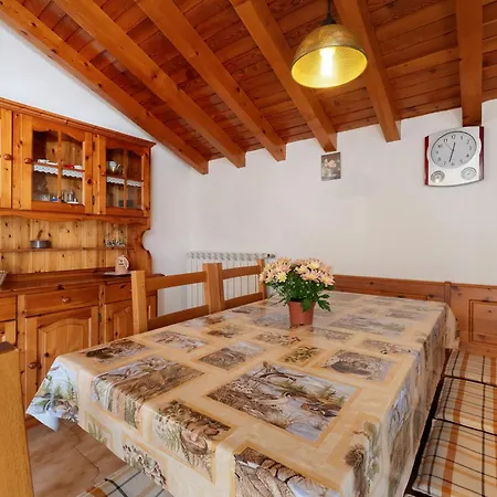 Casa Vendrogno Holiday home Bellano