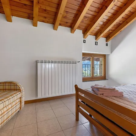 Casa Vendrogno Vakantiehuis Bellano