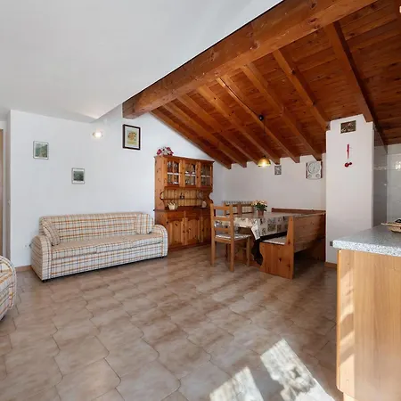 Casa Vendrogno Semesterbostad