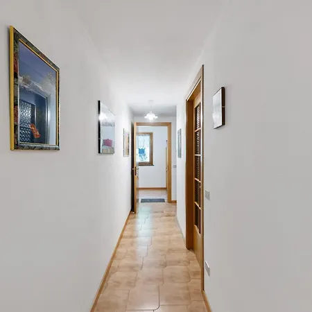 Semesterbostad Casa Vendrogno *